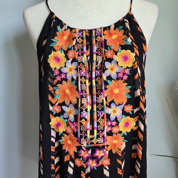 Savanna Jane New Vera Embroidered Black Floral Halter Tie Tank Top Size Small - Picture 5 of 12